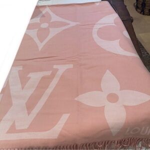 LV SCARF - soft material